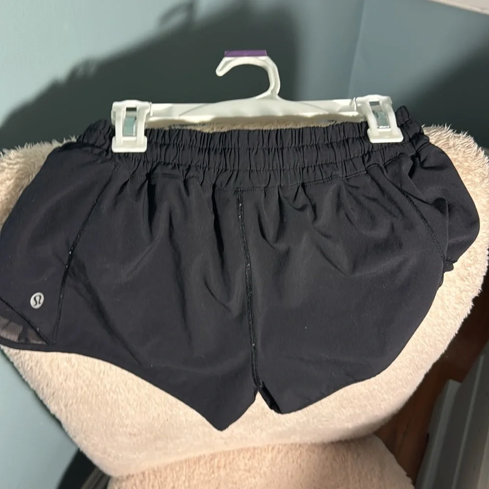 lululemon - Picture 2 of 3